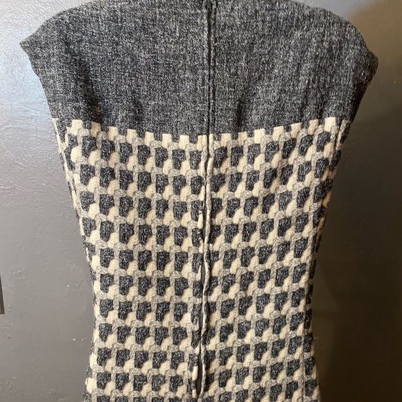 1960’s Wool Mini Dress - Picture 5 of 16